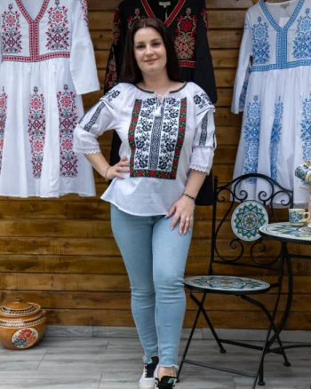 Ie Traditionala Livia