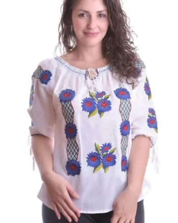 Ie traditionala alba cu motiv floral albastru Viorica