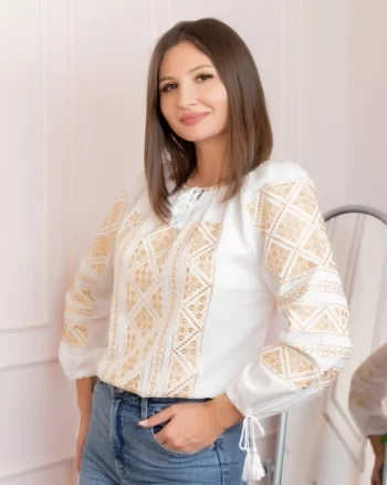 Ie traditionala alba cu motiv geometric auriu Roxana
