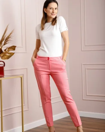 Pantaloni eleganti roz cu buzunare functionale
