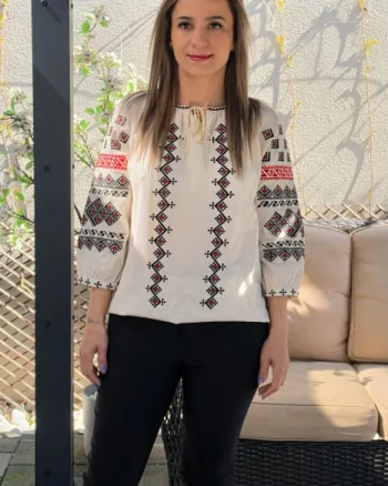 Ie Traditionala Dimitra 2