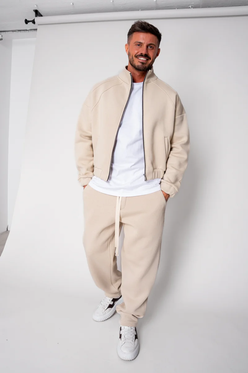 Set Winter Jacheta cu fermoar si pantalon drept Beige
