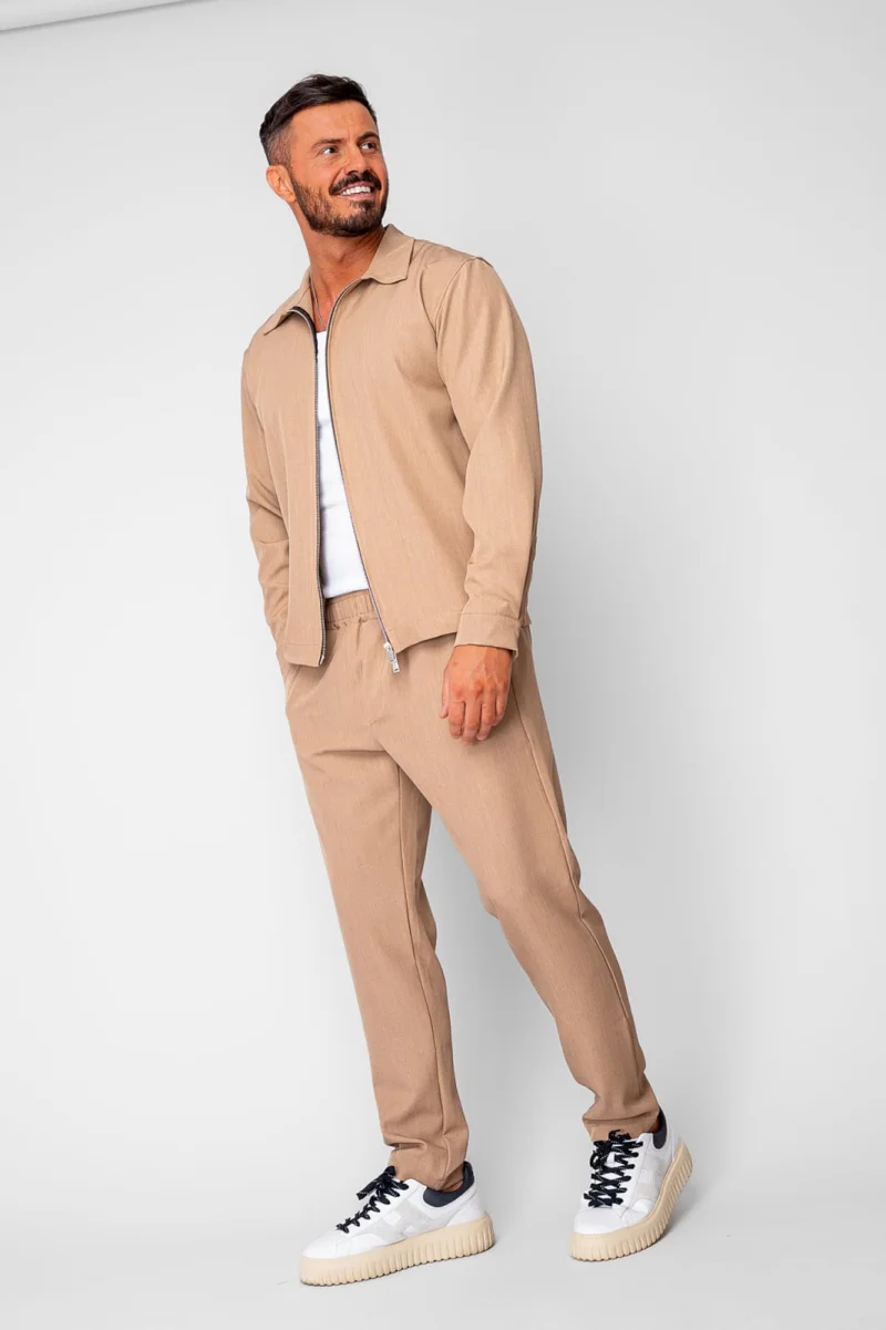 Set Caruso v2 Jacheta cu fermoar si pantalon lung drept Premium Beige