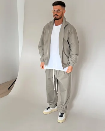 Set Jacheta cu fermoar si pantalon lung drept Taupe