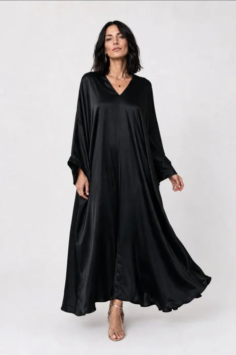 Rochie lunga tip caftan din satin cu matase si vascoza - neagra