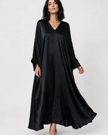 Rochie lunga tip caftan din satin cu matase si vascoza - neagra