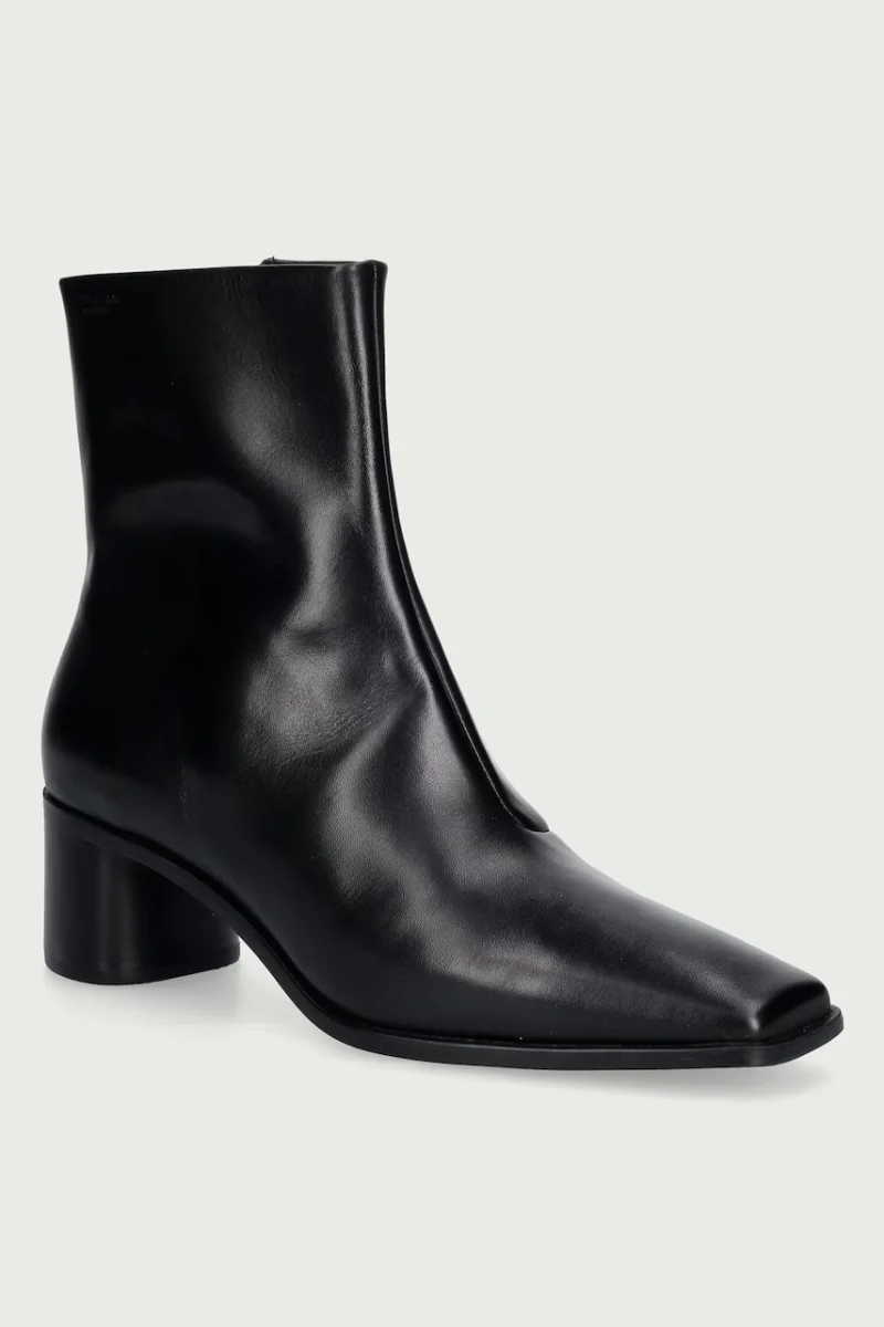 Vagabond Shoemakers  botine cu toc pentru femei din piele FAY