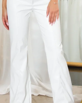 Pantaloni dama evazati, albi, din piele eco, cu talia inalta, Haseena