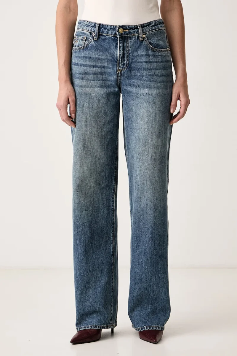 Armani Exchange  blugi relaxed fit pentru femei