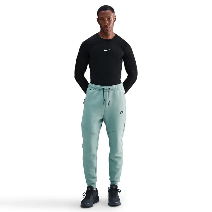 Pantaloni lungi Nike M Nk Tch Flc Jggr