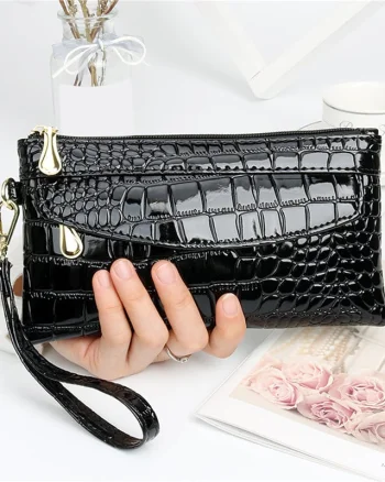Portofel dama elegant lacuit negru compartimente multiple