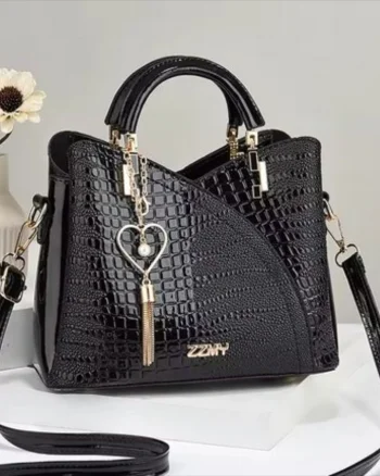 Geanta neagra / poseta neagra de dama Mondely