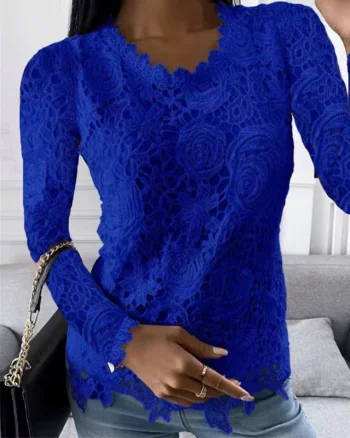 Bluza eleganta albastra de dama, maneca lunga, cu dantela, model 132
