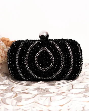 Geanta eleganta Parfois neagra decorata cu perle si strassuri