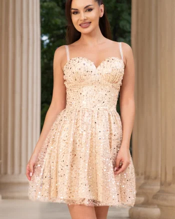 Rochie de ocazie mini crem in clos decorata cu paiete