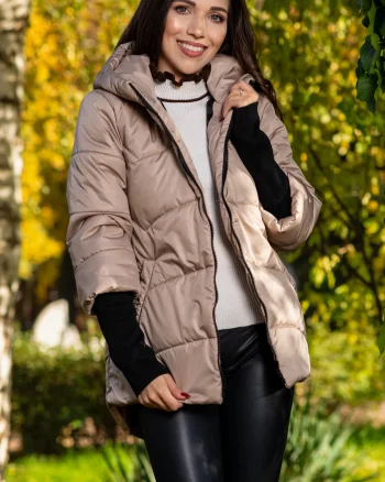 Geaca dama crem matlasata Denisa cu mansete din tricot si gluga