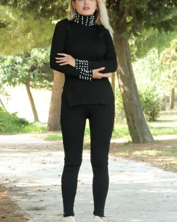 Compleu tetra Aniko, pantaloni si bluza pe gat, cu perle artizanale, Negru