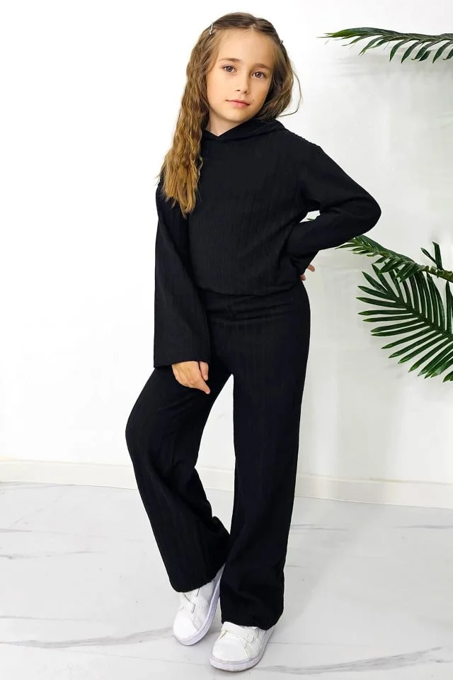 Compleu tetra Scarlett Kids, cu bluza large, gluga si pantaloni lejeri, Negru