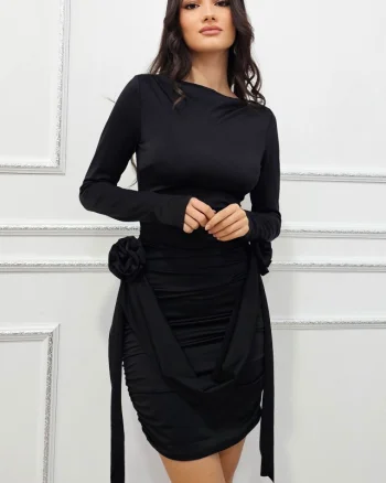 Rochie scurta Jordana, pentru evenimente, cu detaliu floral, Negru, Marime S/M