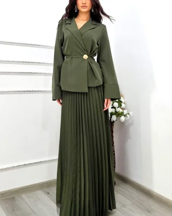 Compleu cu fusta plisata LUNIS, si sacou cu brosa, Verde, Marime S/M/L
