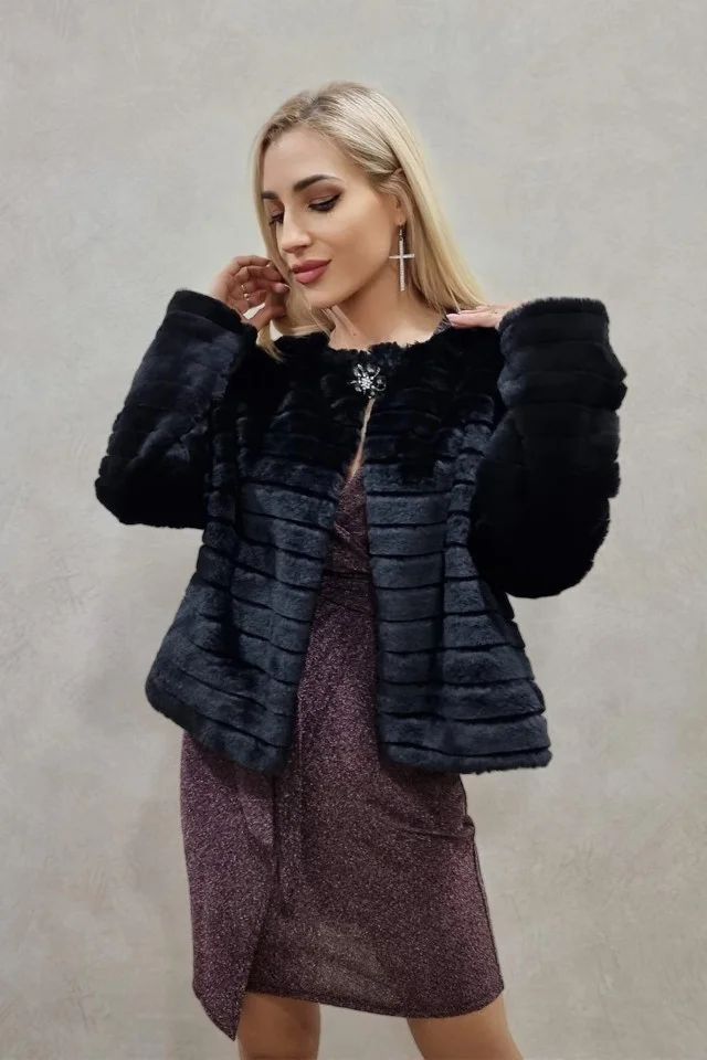 Haina din blana ecologica Feny, cu maneca lunga, lungime medie si accesoriu inclus, Negru, Marime universala M/L