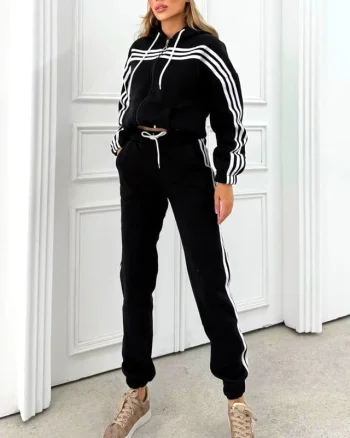 Trening vatuit VELORA, hanorac cu gluga si pantaloni cu banda elastica, Negru