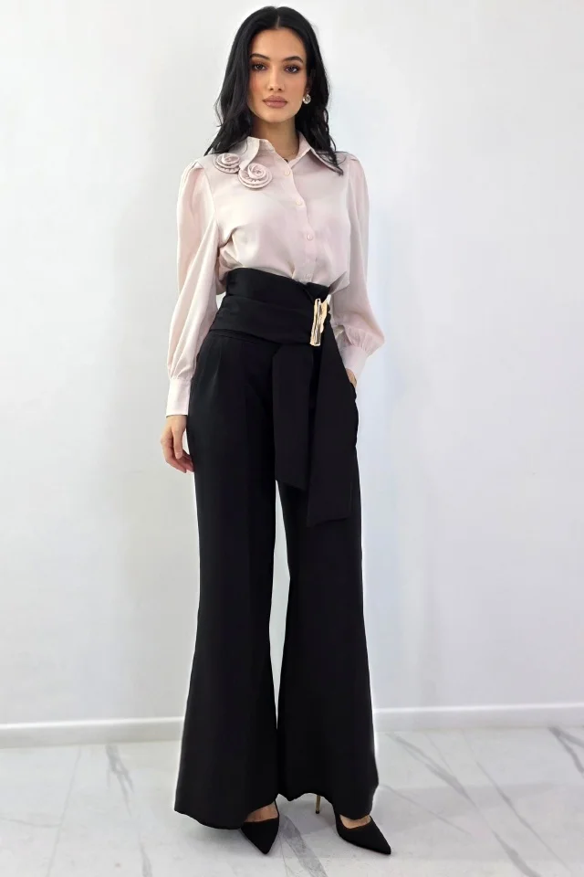 Pantaloni lungi, croi evazat Liora, cu inchidere wrap metalica, Negru