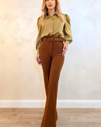 Pantaloni office VELLAR, croiala slim evazat si curea asortata, MARO