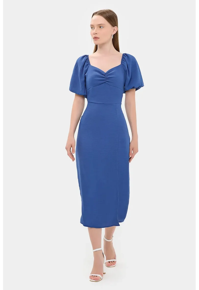 Rochie midi  cu decolteu in forma de inima
