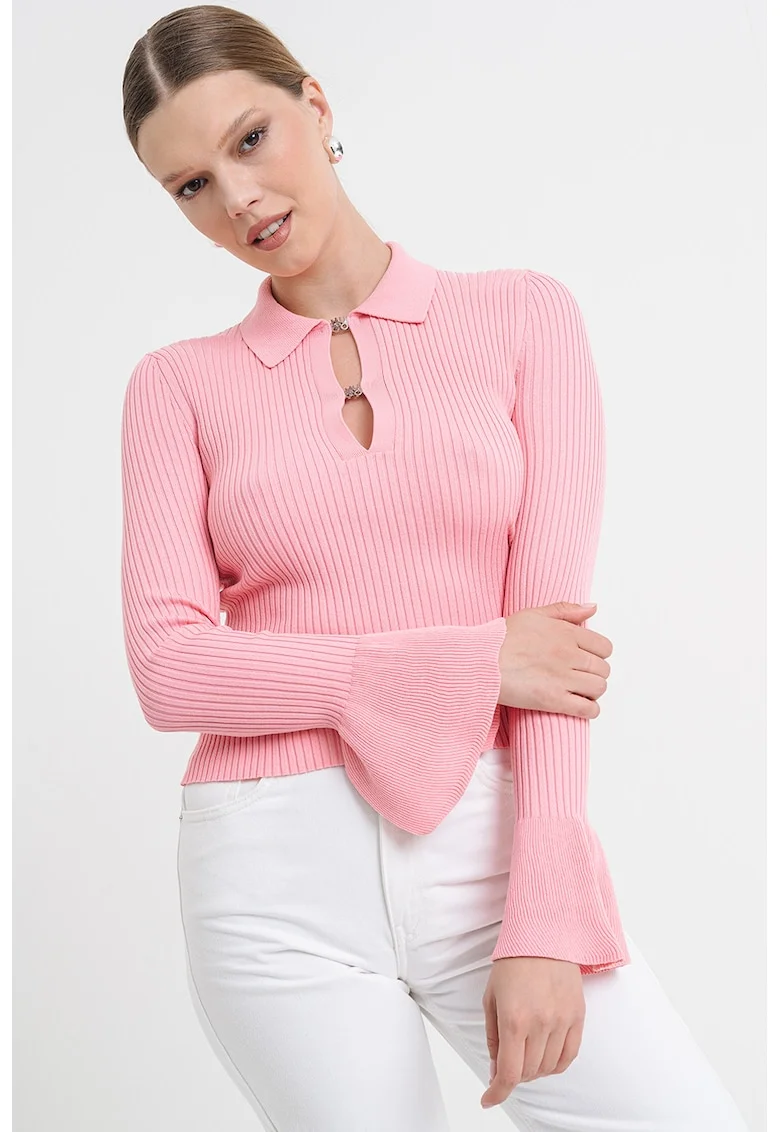 Pulover cu striatii si maneci evazate, Roz pastel