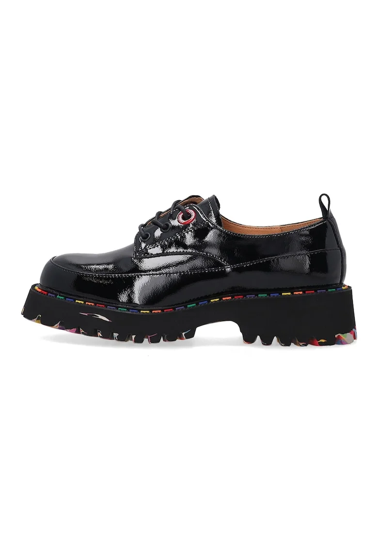 Pantofi din piele lacuita cu garnituri multicolore