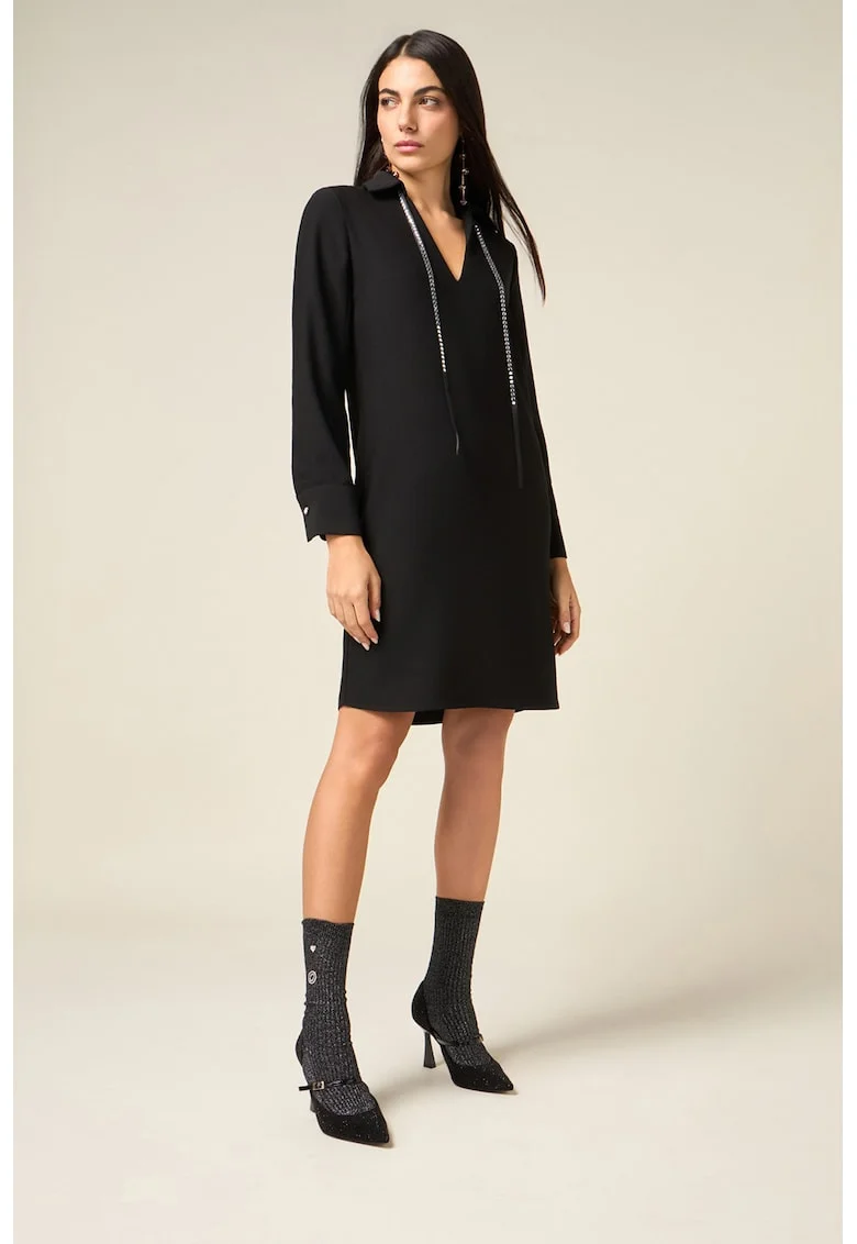 Rochie cu guler, Negru stins