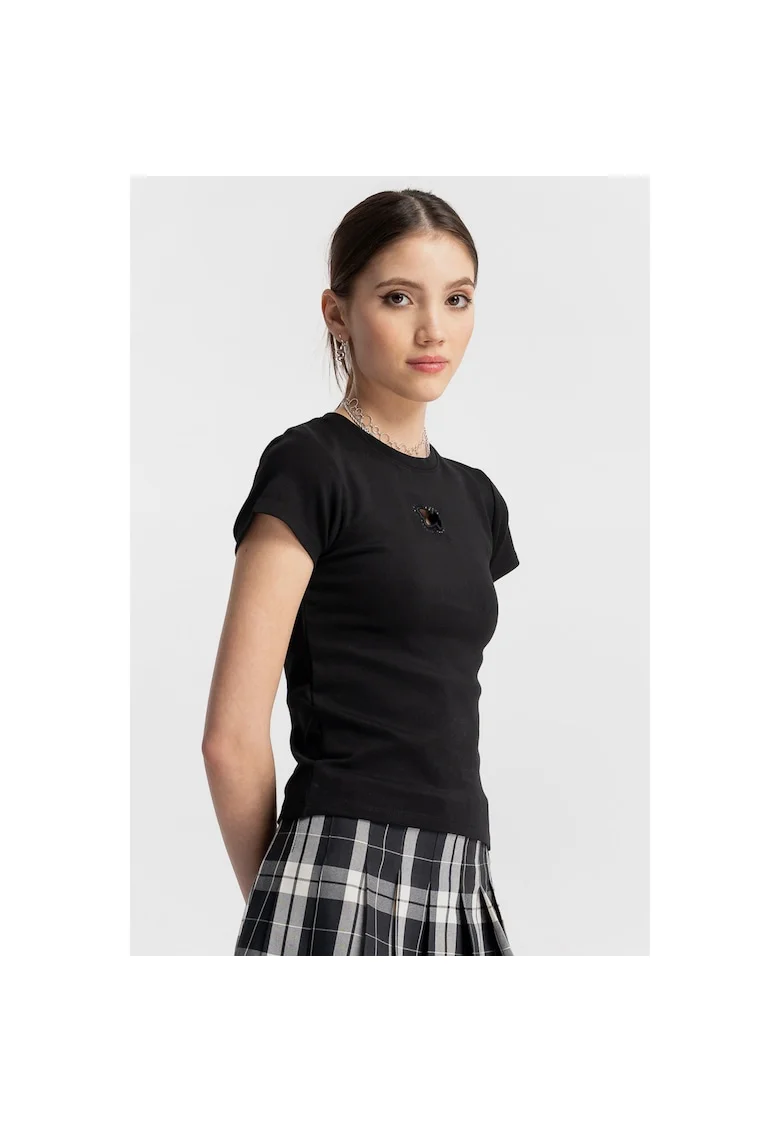 Tricou slim fit cu aplicatie decorativa pe fata,