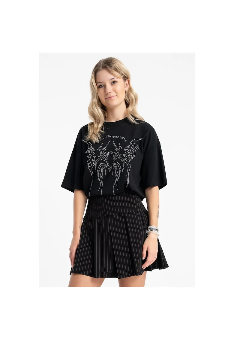 Tricou cu imprimeu grafic si strasuri,