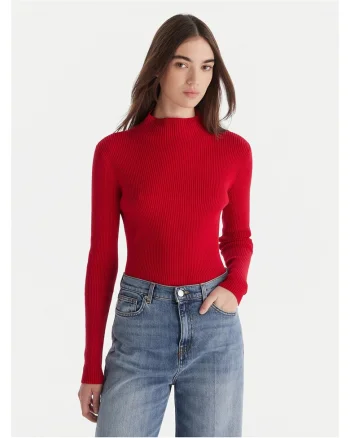 Pulover dama  rosu, din material de calitate