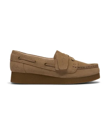 Mocasini de piele Wallabees, Maro scortisoara