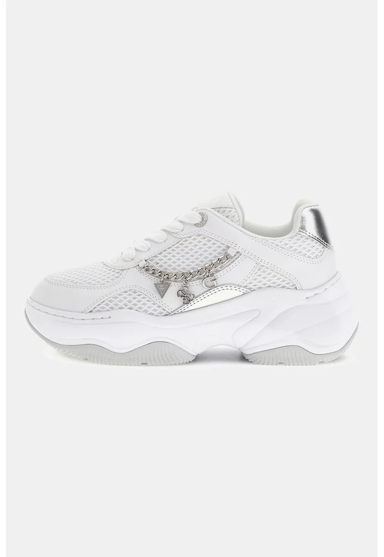 Pantofi sport cu aspect masiv si accesoriu metalic, Alb
