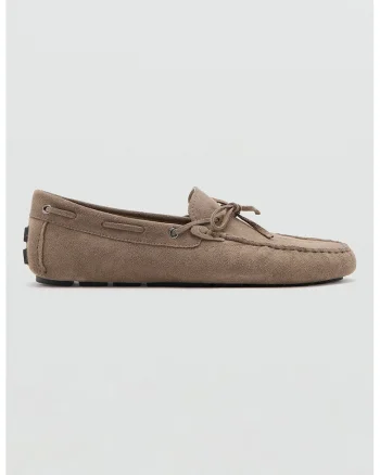 Pantofi boat de piele intoarsa, Maro