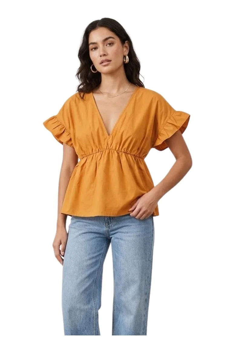 Bluza lejera cu volane,