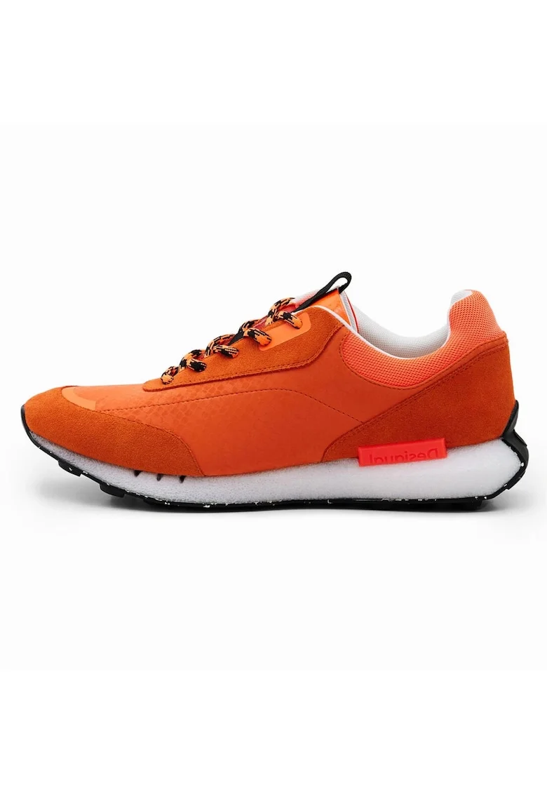 Pantofi sport cu insertii din piele intoarsa