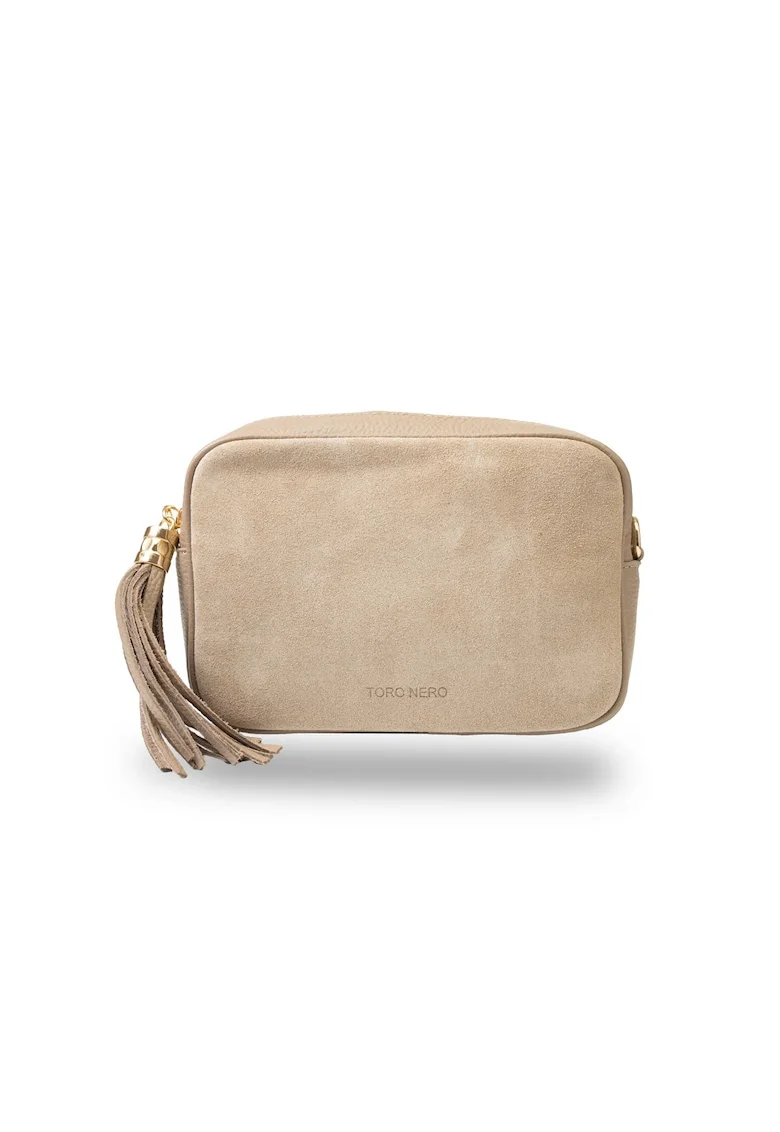 Geanta Ancuta, Maro taupe