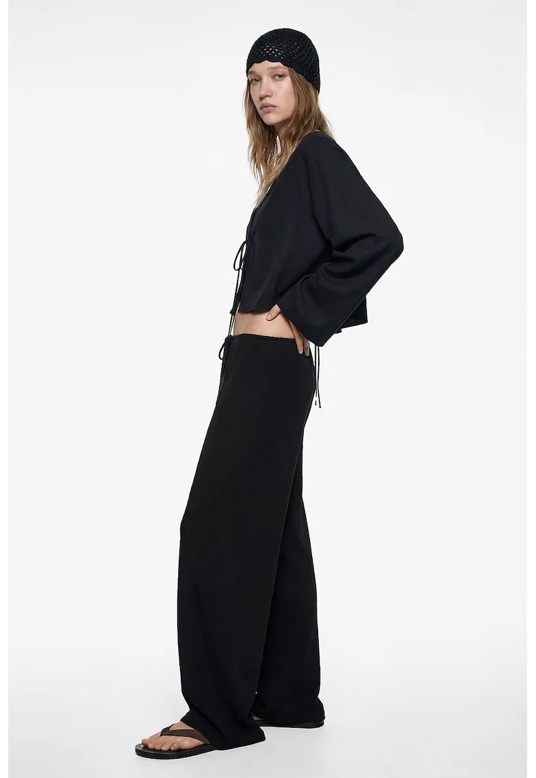 Pantaloni cu croiala ampla si talie ajustabila, Negru