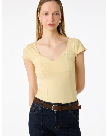 Tricou slim fit, Galben pal