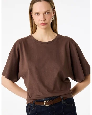 Tricou lejer cu decolteu rotund, Maro pamantiu