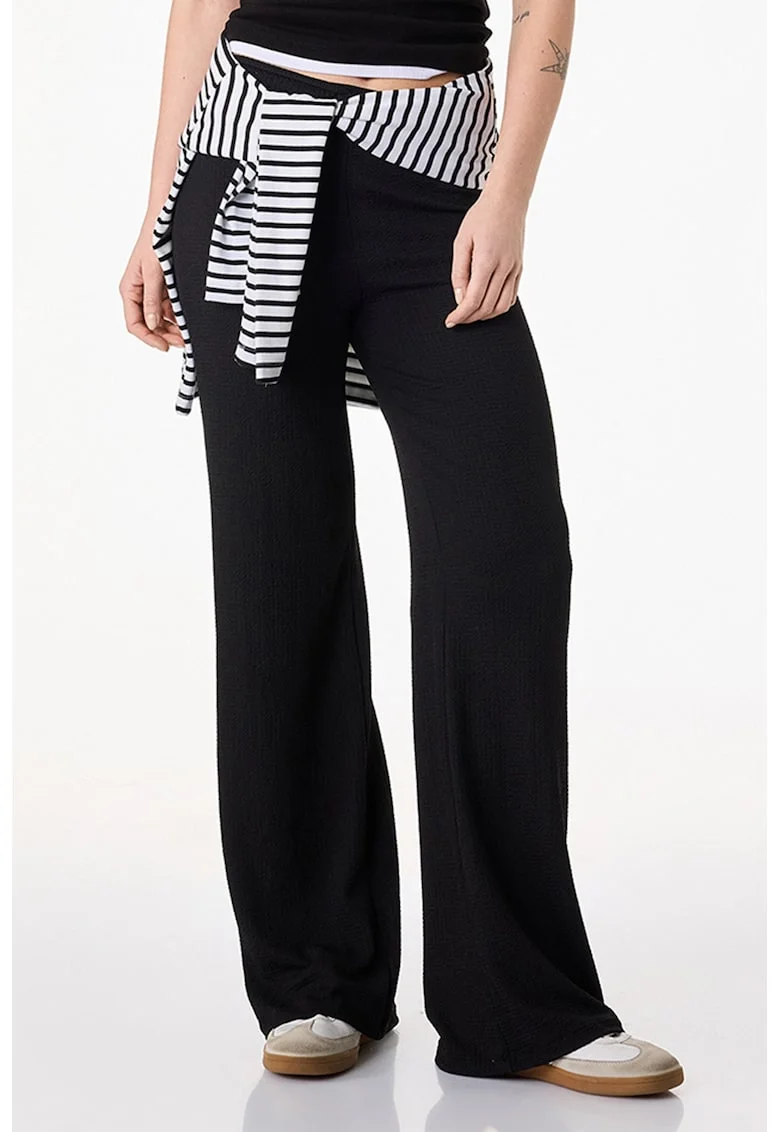 Pantaloni cu croiala ampla si talie inalta, Negru
