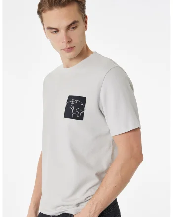 Tricou cu decolteu la baza gatului si imprimeu discret, Gri deschis