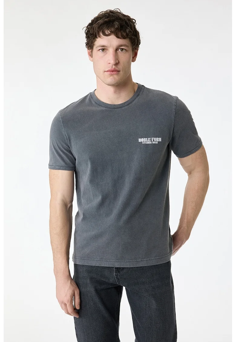 Tricou cu decolteu la baza gatului si text, Gri inchis melange