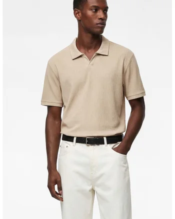 Tricou regular fit cu guler ascutit, Bej