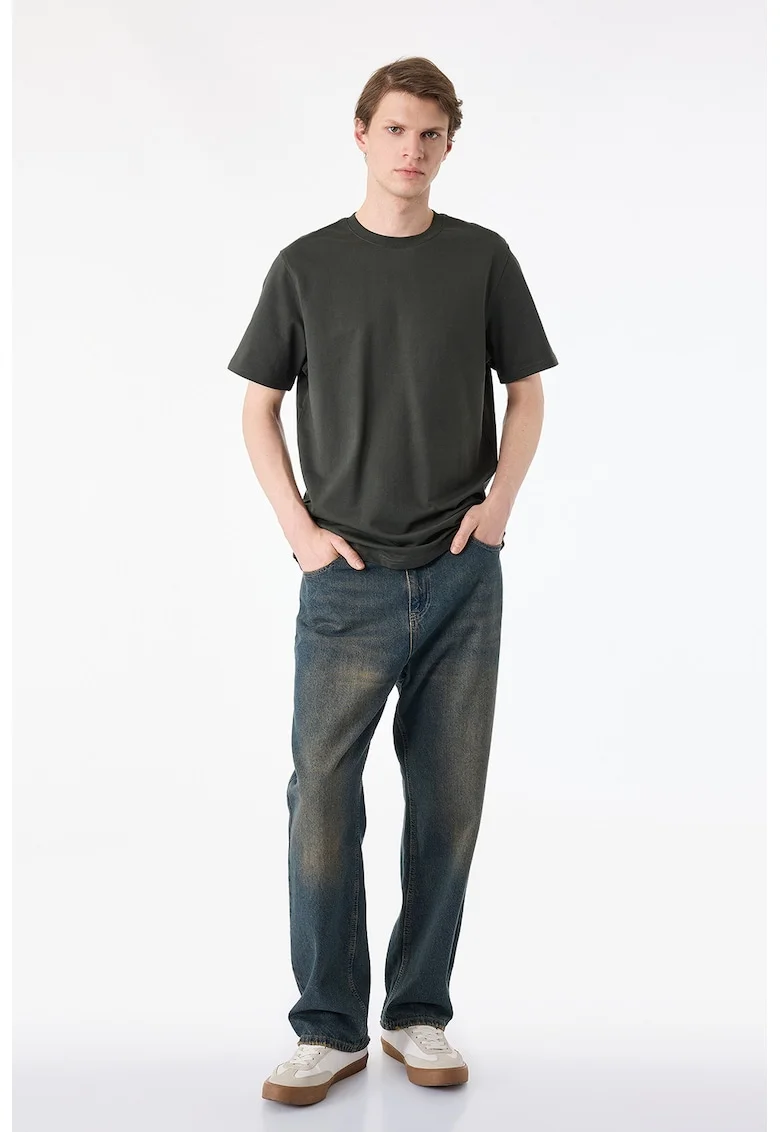 Tricou cu decolteu la baza gatului, Verde padure