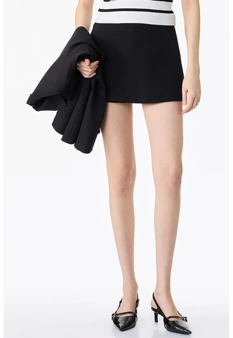 Fusta-pantalon mini uni cu talie inalta, Negru